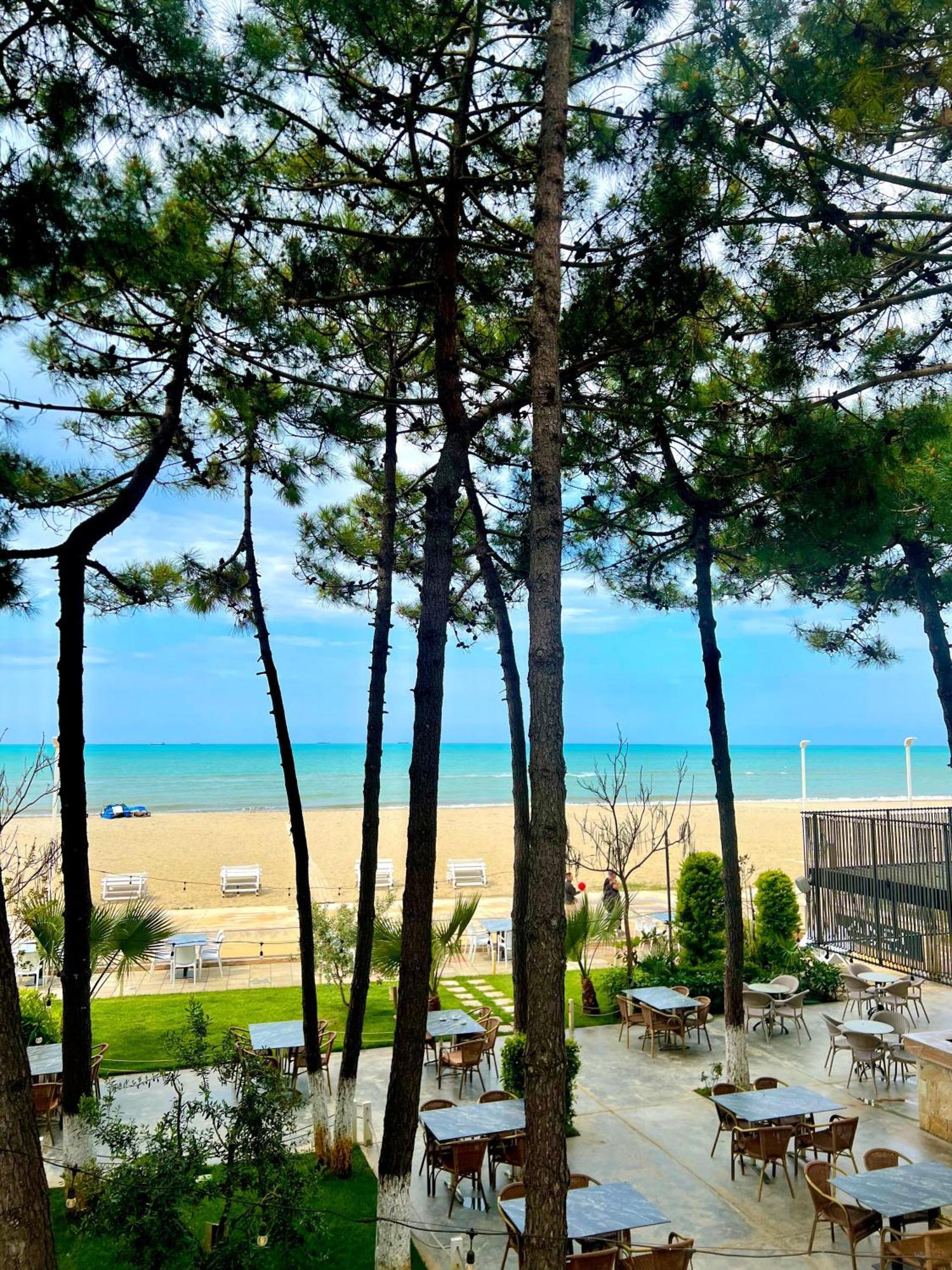 Hotel Andi Durrës Extérieur photo